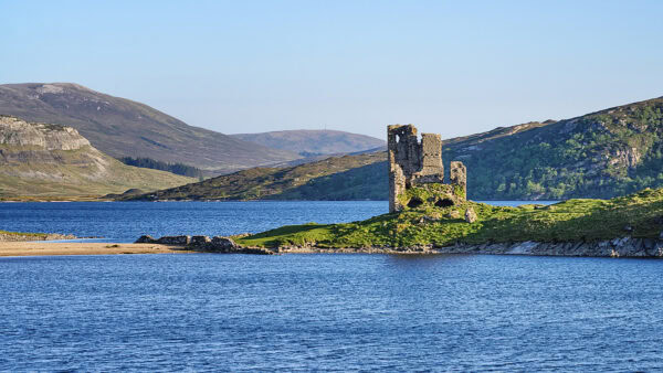 Ardvreck Castle