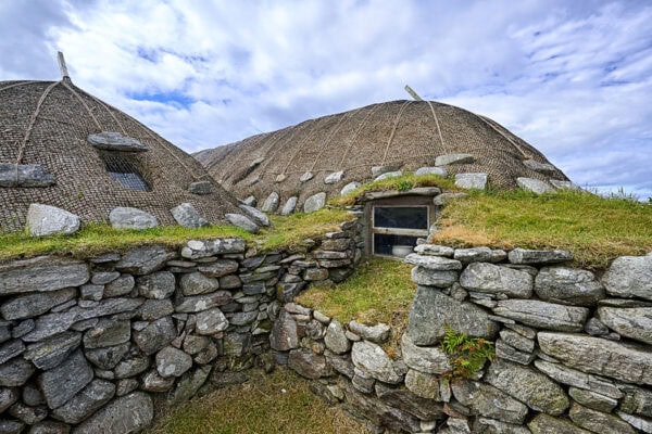 Arnol Black House