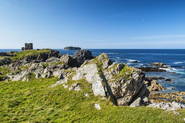 Carrickabraghy Castle