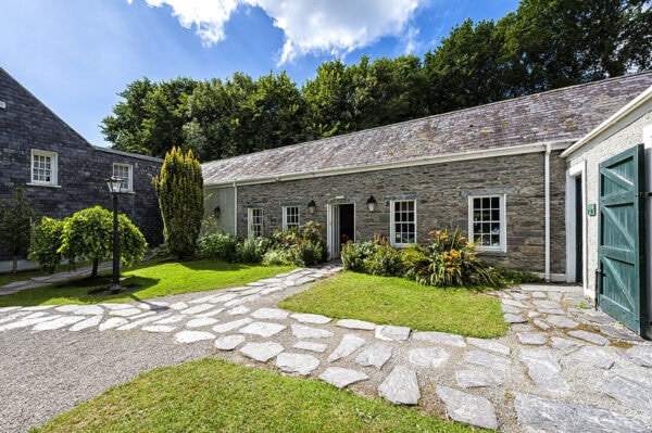 Derrynane House