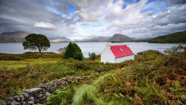 Loch Shieldaig Cottage