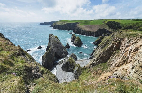 Nohoval Cove