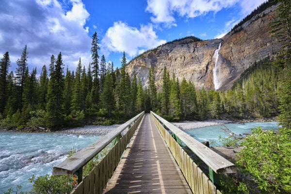 Takakkaw Falls